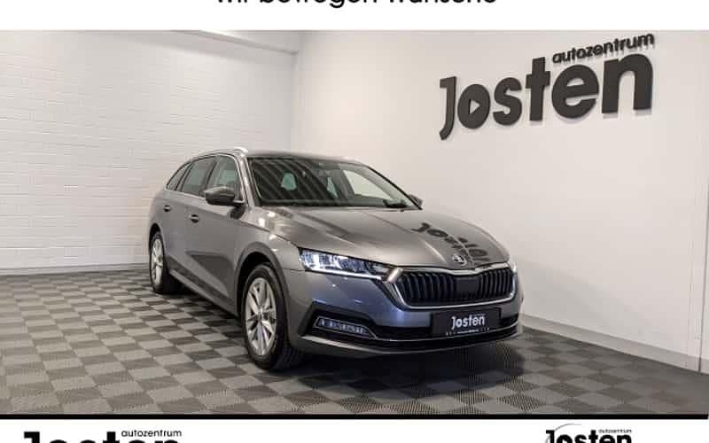 Grau (graphite grau metallic) Gebraucht 2024 Skoda Octavia Style Kombi | 29.490 € (Superpreis) - Bild 1/4