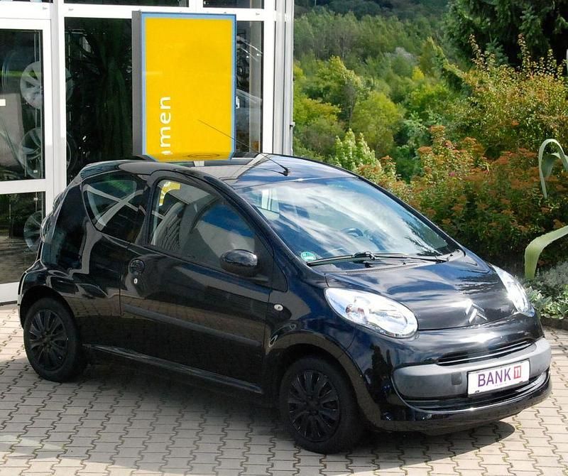 Weiß Gebraucht 2000 Citroën C1 Kleinwagen | 999 € (Guter Preis) - Bild 1/4