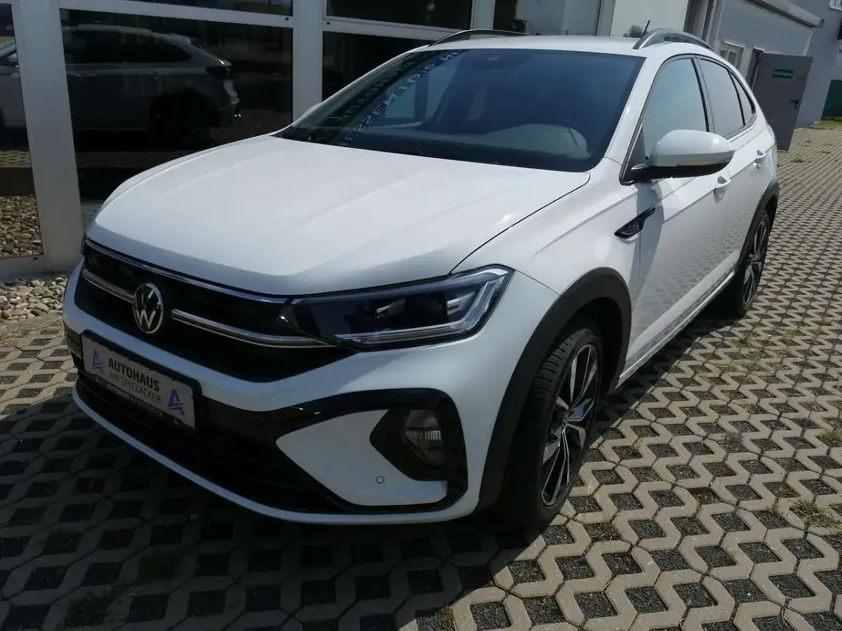Gebraucht VW Taigo R-line 150 PS (110 kW) 2022 Pure white SUV