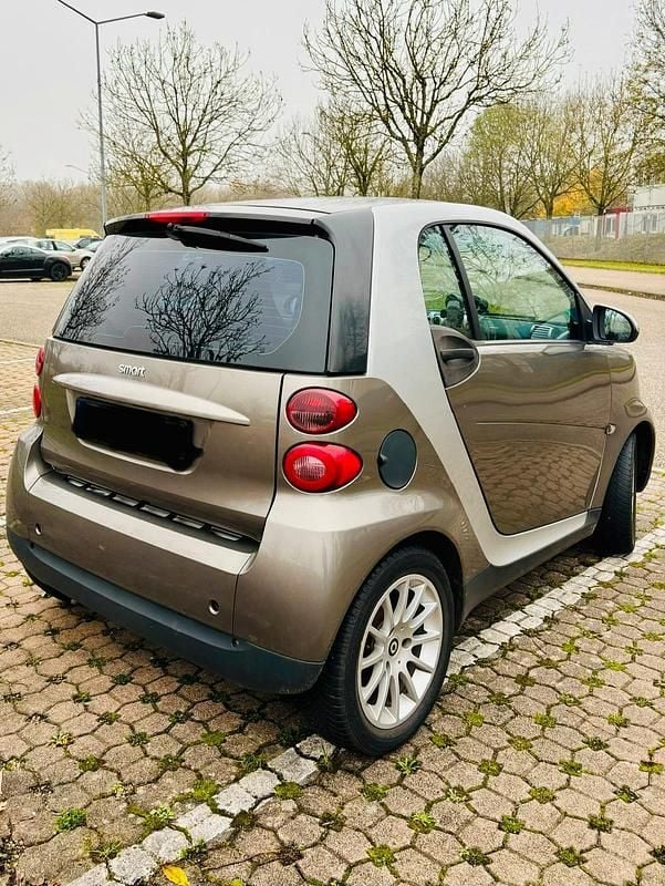 Gebraucht Smart ForTwo Coupé 84 PS (61 kW) 2010 Beige Coupé