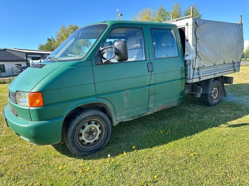 Grün Gebraucht 2001 VW T4 Van | 2.000 € - Bild 1/4