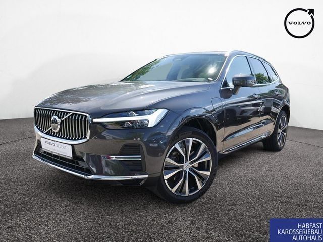 Grau / platinum grey (metallic) Gebraucht 2022 Volvo XC60 Inscription SUV | 58.930 € - Bild 1/4