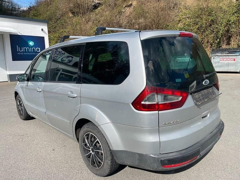 Gebraucht Ford Galaxy Ghia 131 PS (96 kW) 2006 Silber Van / Kleinbus