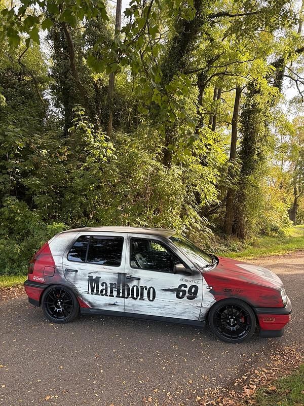 Gebraucht VW Golf III 174 PS (127 kW) 1994 Andere farben Limousine