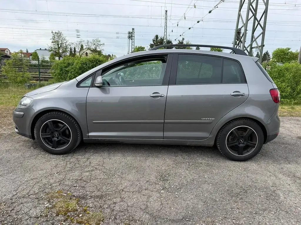 Używany VW Golf Plus Cross 105 KM (77 kW) 2008 Szary Minivan