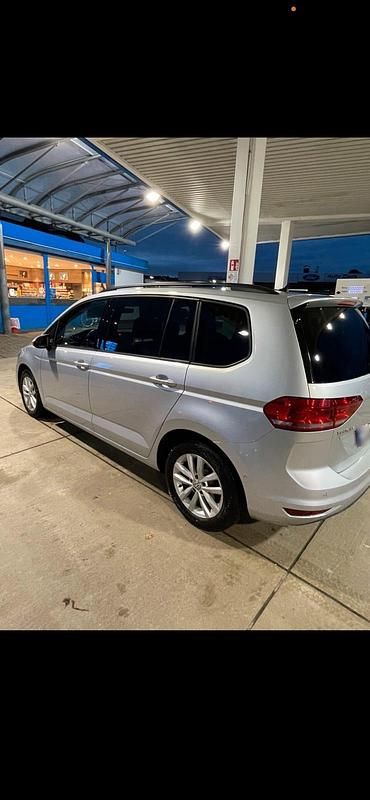 Gebraucht VW Touran 110 PS (80 kW) 2015 Silber Van / Kleinbus