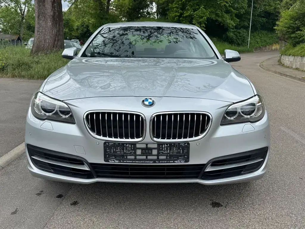 Gebraucht BMW 525 218 PS (160 kW) 2014 Silber Limousine