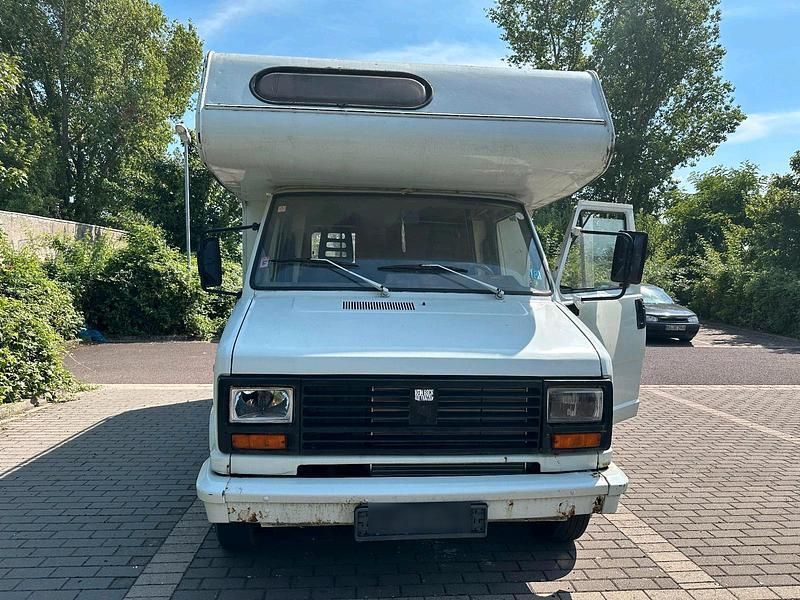 Weiß Gebraucht 1990 Peugeot J5 Van | 2.200 € - Bild 1/4