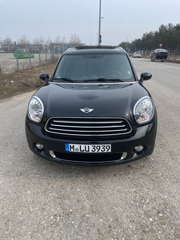 Schwarz Gebraucht 2013 Mini Cooper D Countryman SUV | 13.890 € (Etwas zu teuer) - Bild 1/4