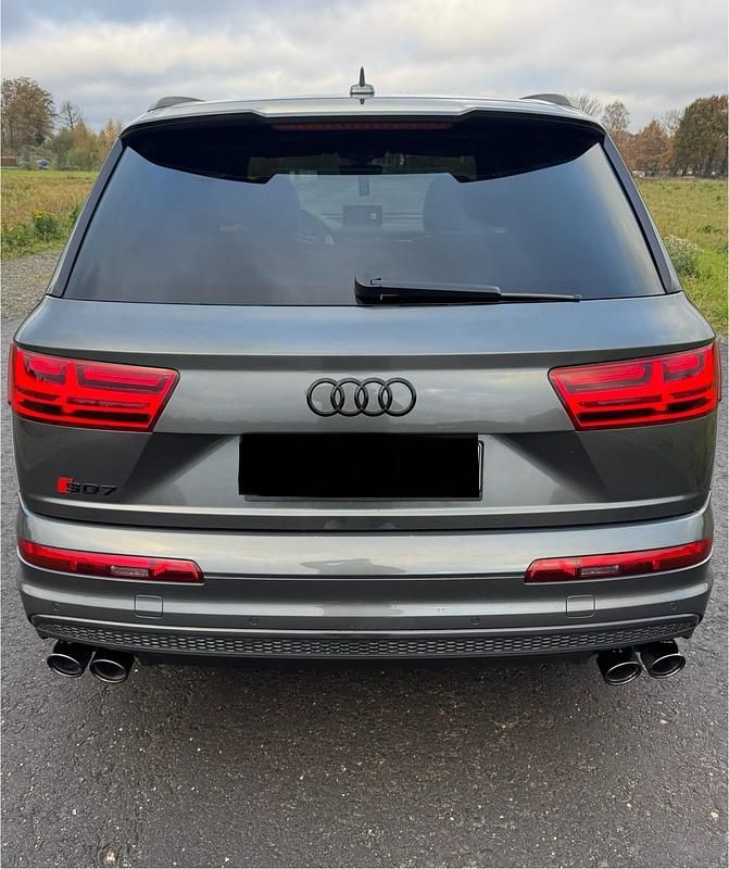 Gebraucht Audi SQ7 Comfort 435 PS (319 kW) 2017 Grau SUV