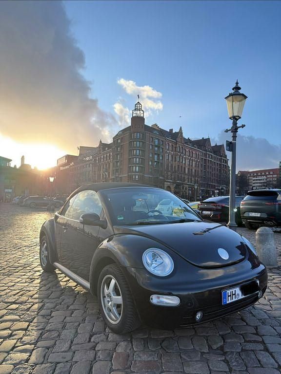 Gebraucht VW New Beetle 101 PS (74 kW) 2004 Schwarz Kleinwagen