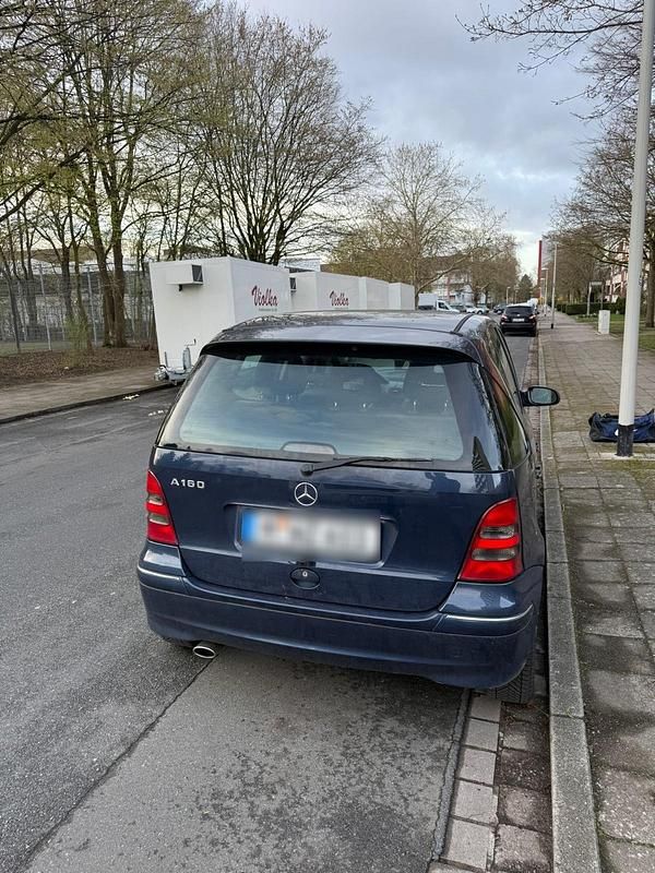 Gebraucht Mercedes A160 2001 Blau Kleinwagen