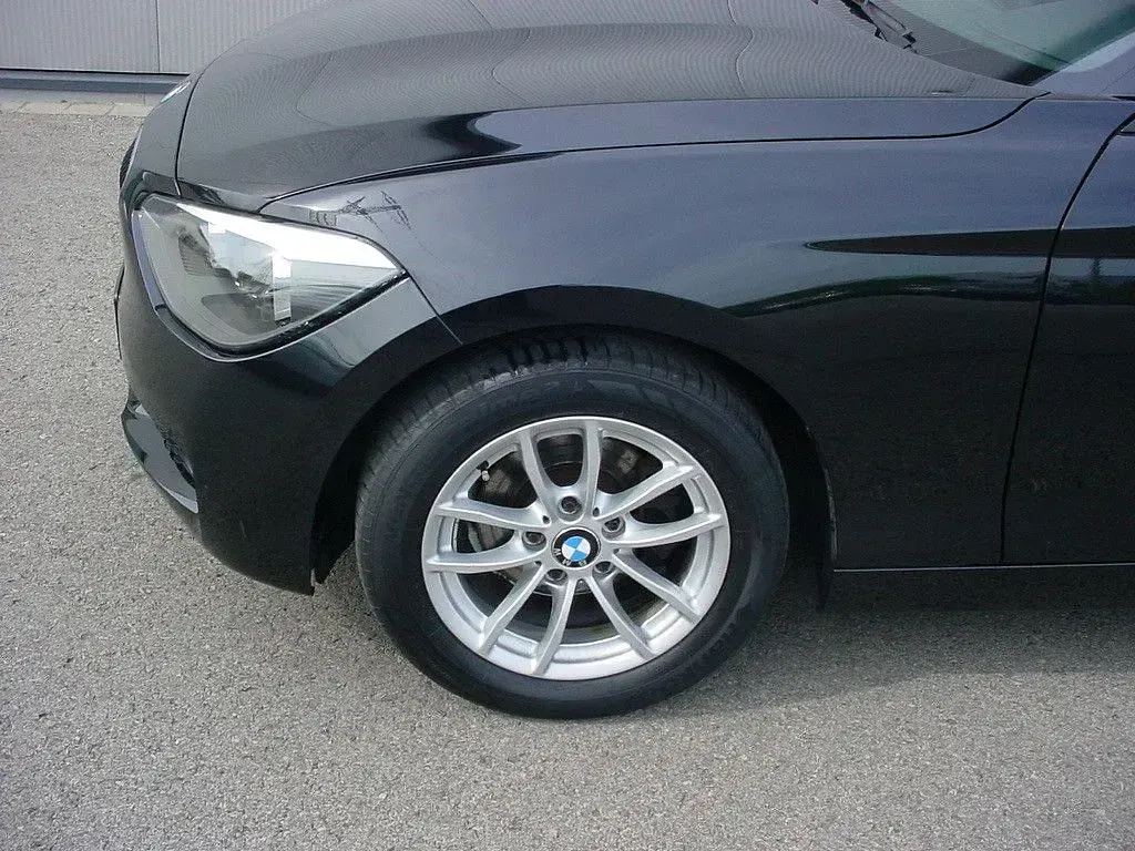 Gebraucht BMW 118 143 PS (105 kW) 2014 Schwarz Kleinwagen