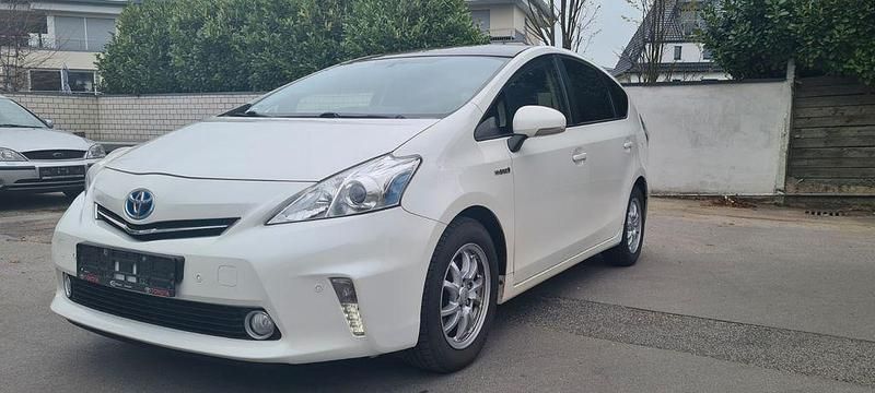 Gebraucht Toyota Prius+ 99 PS (72 kW) 2012 Weiß Van / Kleinbus