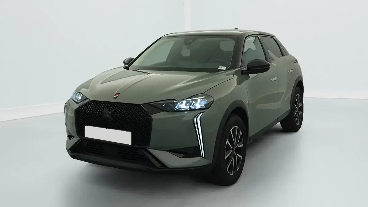 Gebraucht DS Automobiles DS3 Performance 101 PS (74 kW) 2024 Grau (gris laque toit noir) SUV