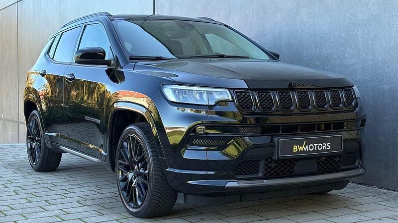 Schwarz Gebraucht 2024 Jeep Compass SUV | 23.290 € (Superpreis) - Bild 1/4