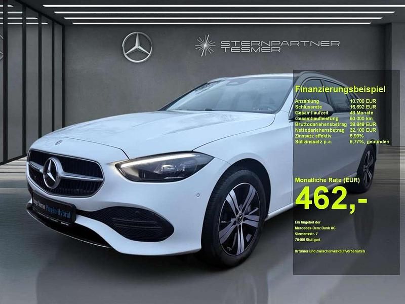 Gebraucht Mercedes C300e Avantgarde 197 PS (144 kW) 2024 Weiß Limousine