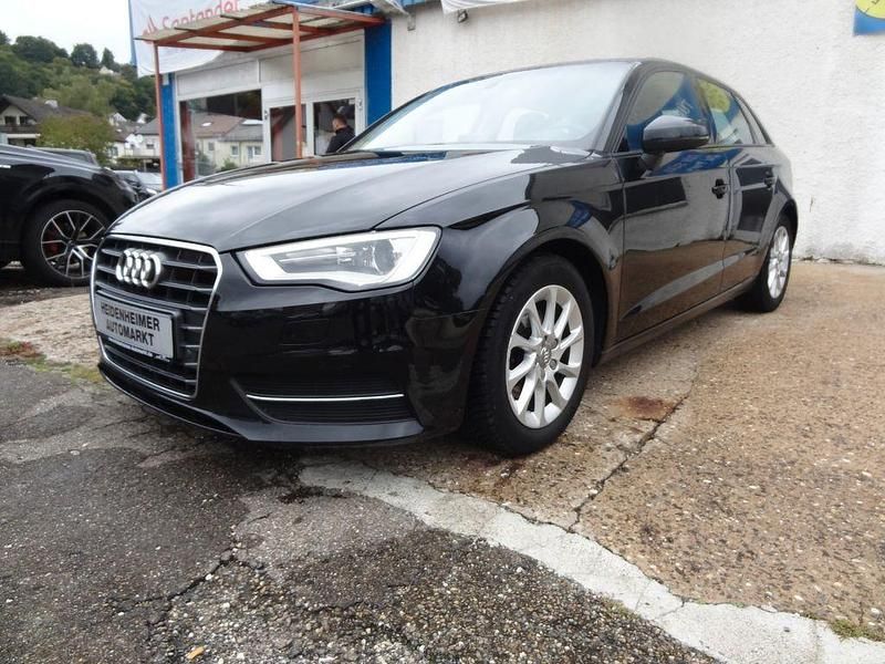 Phantomschwarz Gebraucht 2013 Audi A3 Sportback Attraction Limousine | 9.900 € (Fairer Preis) - Bild 1/4