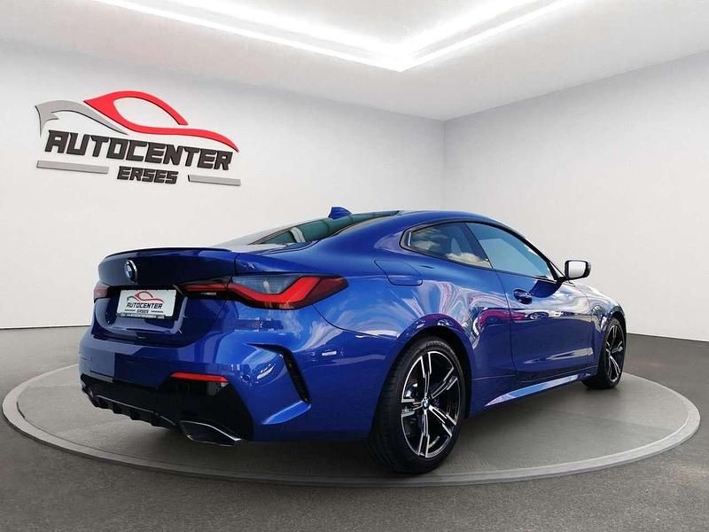 Gebraucht BMW 440 374 PS (275 kW) 2021 Portimao blau metallic Coupé