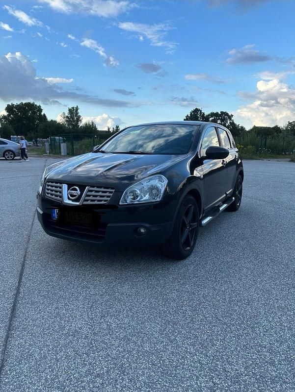 Schwarz Gebraucht 2009 Nissan Qashqai SUV | 4.980 € (Fairer Preis) - Bild 1/4