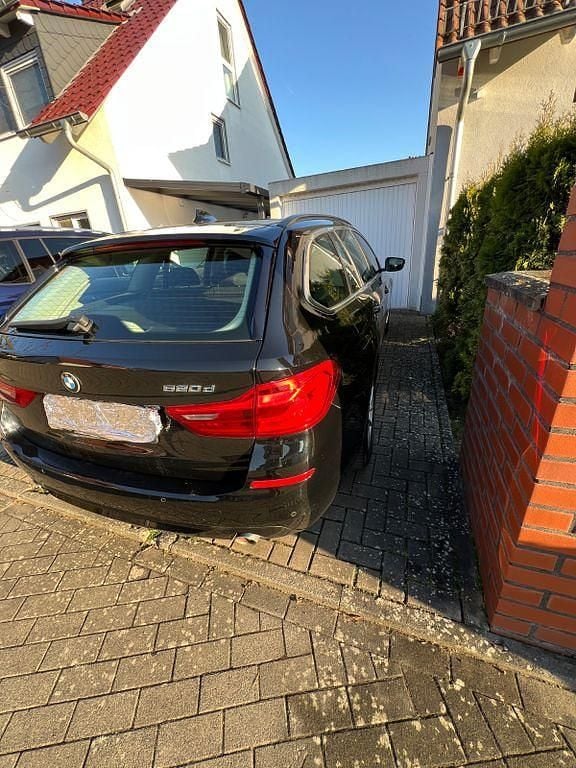Gebraucht BMW 520 190 PS (139 kW) 2017 Schwarz Kombi