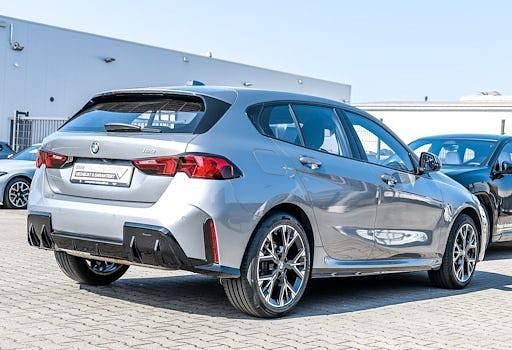 Gebraucht BMW 120 Shadowline 170 PS (125 kW) 2025 Grau Kleinwagen