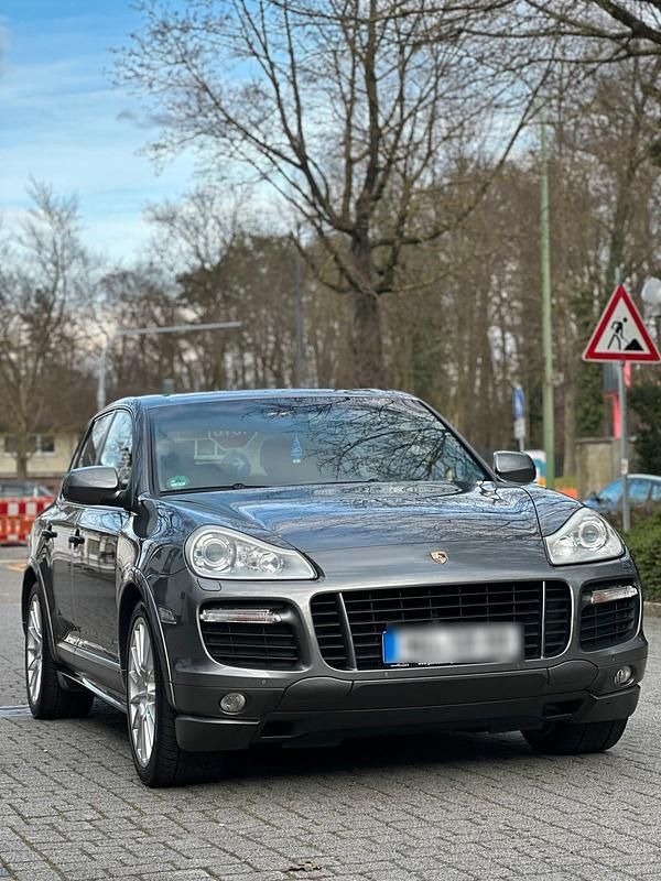 Gebraucht Porsche Cayenne 405 PS (297 kW) 2009 Grau SUV