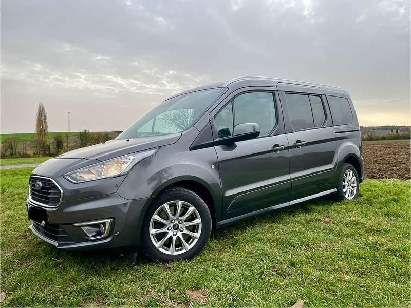 Grau Gebraucht 2018 Ford Tourneo Connect Van / Kleinbus | 17.300 € (Fairer Preis) - Bild 1/4