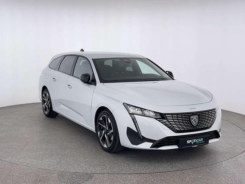 Gebraucht Peugeot 308 Allure 131 PS (96 kW) 2023 Weiß (metallic) Kombi