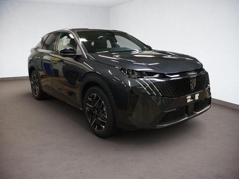Gebraucht Peugeot 3008 Allure 136 PS (100 kW) 2025 Grau SUV