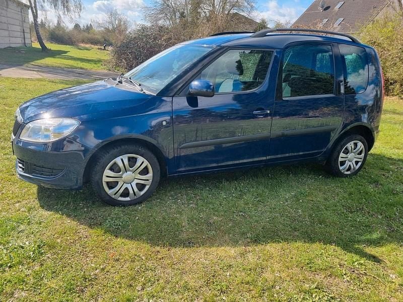 Gebraucht Skoda Roomster 86 PS (63 kW) 2010 Blau Van / Kleinbus