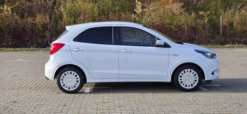 Gebraucht Ford Ka 71 PS (52 kW) 2018 Weiß Limousine