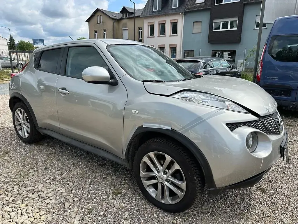 Gebraucht Nissan Juke Visia 117 PS (86 kW) 2012 Grau SUV