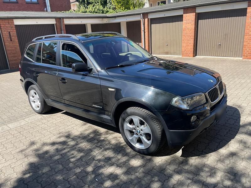 Gebraucht BMW X3 140 PS (102 kW) 2009 Schwarz SUV