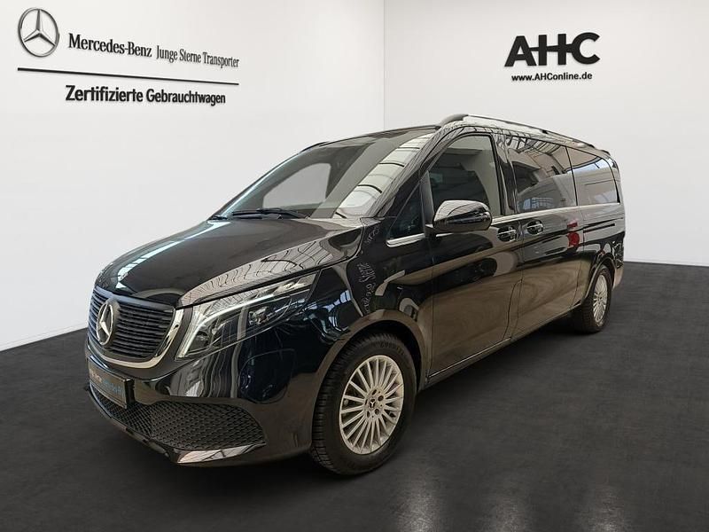 Obsidianschwarz metallic Gebraucht 2024 Mercedes EQV300 Van / Kleinbus | 56.525 € (Teuer) - Bild 1/4