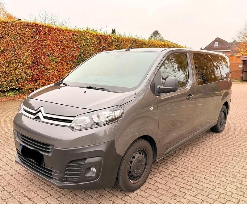 Grau Gebraucht 2019 Citroën Spacetourer Van | 28.500 € - Bild 1/4