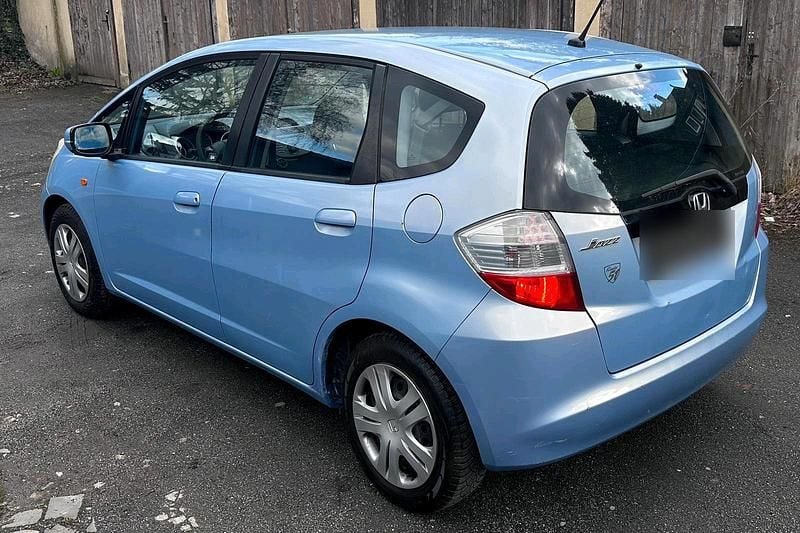 Gebraucht Honda Jazz 90 PS (66 kW) 2009 Grau Kleinwagen