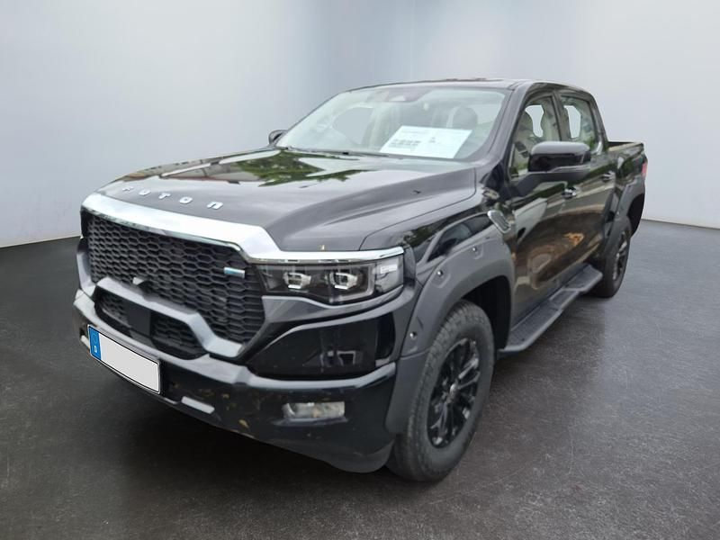 Neu Foton 4 159 PS (116 kW) 2025 Schwarz metallic SUV