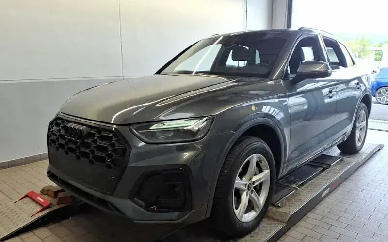 Gebraucht Audi Q5 S-Line 367 PS (269 kW) 2023 Grau SUV