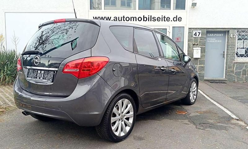 Gebraucht Opel Meriva Innovation 140 PS (102 kW) 2011 Grau Van / Kleinbus