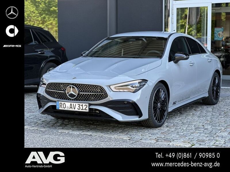 Grau Gebraucht 2025 Mercedes CLA200 Advanced Coupé | 43.800 € (Teuer) - Bild 1/4