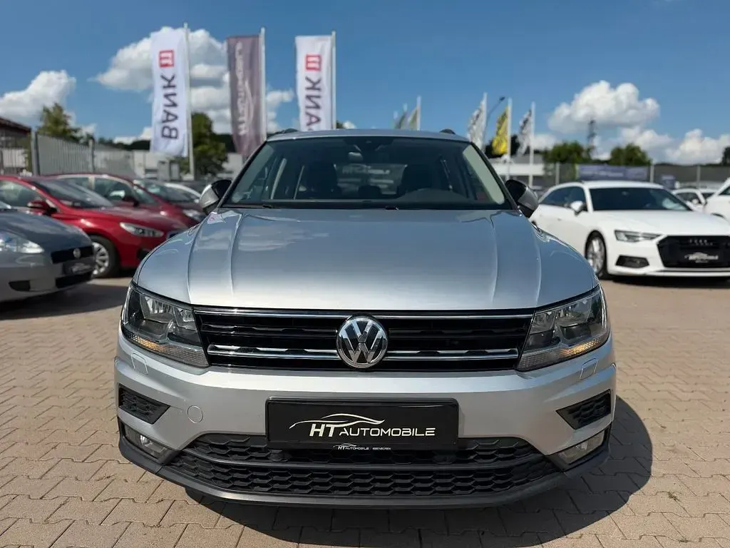 Gebraucht VW Tiguan Trendline 116 PS (85 kW) 2018 Silber SUV