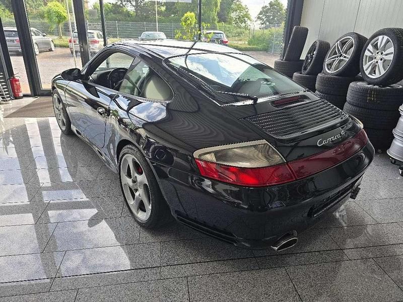 Gebraucht Porsche 911 Carrera 4S 320 PS (235 kW) 2002 Basaltschwarzmetallic Coupé