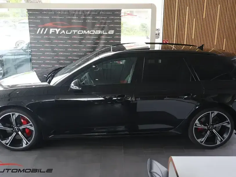 Gebraucht Audi RS4 Sport 450 PS (330 kW) 2019 Mythosschwarz metallic Kombi