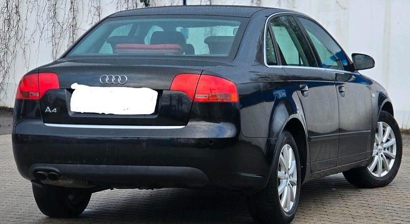 Gebraucht Audi A4 116 PS (85 kW) 2007 Schwarz Limousine