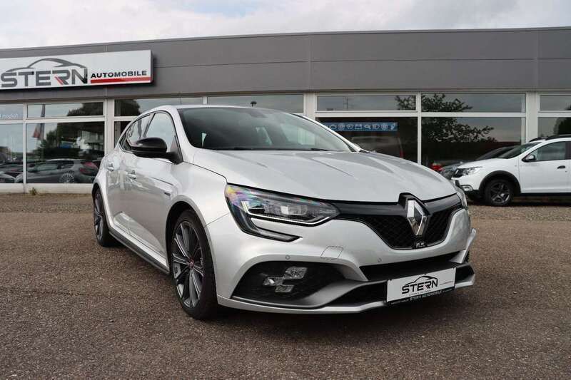 Grau Gebraucht 2018 Renault Mégane IV Bose Edition Kleinwagen | 19.990 € (Fairer Preis) - Bild 1/4