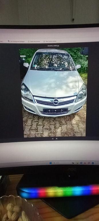 Gebraucht Opel Astra 150 PS (110 kW) 2008 Beige Limousine