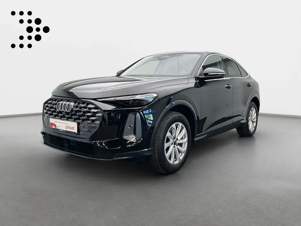 Gebraucht Audi Q5 Sportback Advanced 204 PS (150 kW) 2025 Mythosschwarz metallic SUV