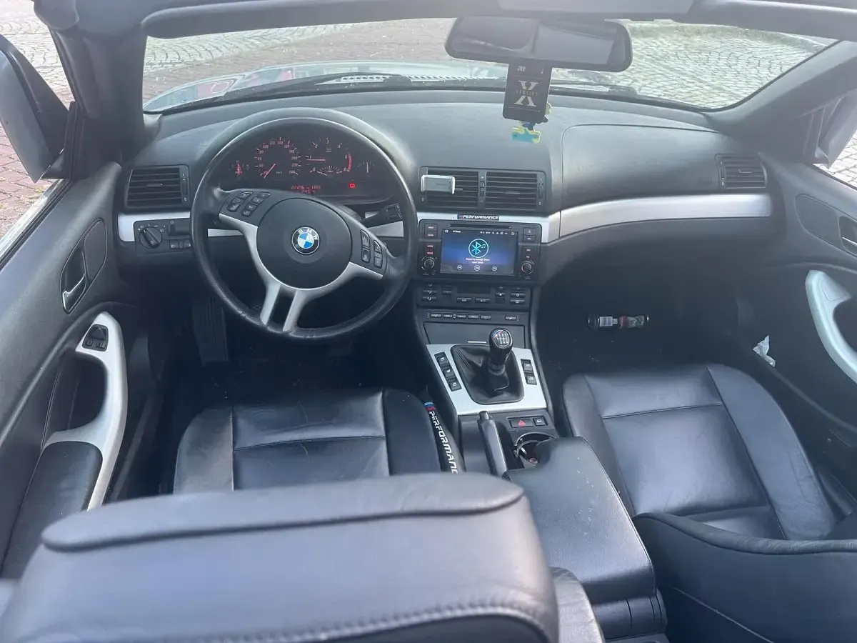 Gebraucht BMW 320 Cabriolet 150 PS (110 kW) 2006 Silber Cabrio