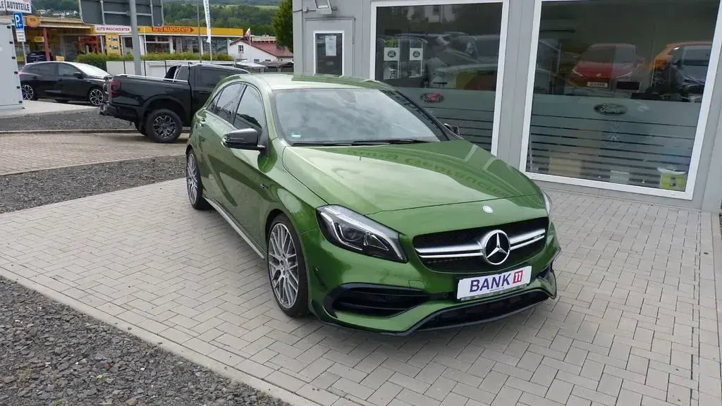 Gebraucht Mercedes A45 AMG AMG 381 PS (280 kW) 2016 Grün Kleinwagen